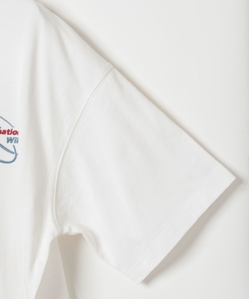 PBLIM(ページボーイリム)の「PBLIM/サークルロゴT(Tシャツ/カットソー・レディース・オフホワイト/ブルー/レッド/イエロー・MEDIUM/LARGE)」の13枚目の写真