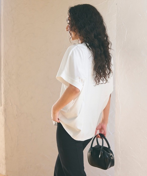 coca(coca)(コカ)の「【WEB限定セール】ボートネックドルンマンTシャツ(Tシャツ/カットソー・レディース・ホワイト/ブラック/グレイッシュベージュ・M/L)」の7枚目の写真