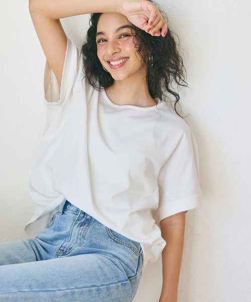 coca(coca)(コカ)の「【WEB限定セール】ボートネックドルンマンTシャツ(Tシャツ/カットソー・レディース・ホワイト/ブラック/グレイッシュベージュ・M/L)」の4枚目の写真