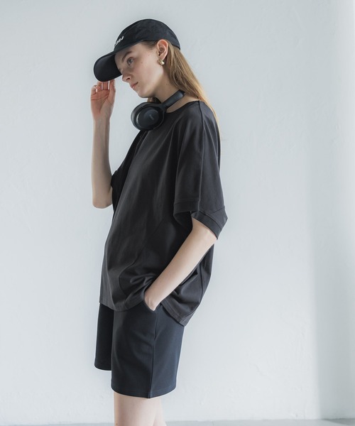 coca(coca)(コカ)の「【WEB限定セール】ボートネックドルンマンTシャツ(Tシャツ/カットソー・レディース・ホワイト/ブラック/グレイッシュベージュ・M/L)」の9枚目の写真