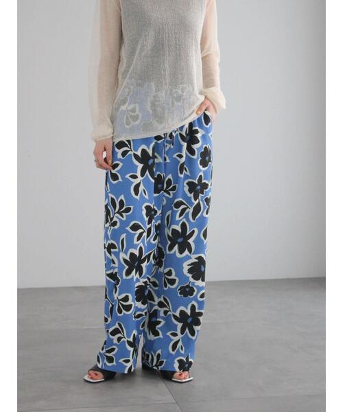 Te chichi（テチチ）の「アソートプリントイージーパンツ（その他パンツ・レディース・ブルー/オフホワイト/ベージュ・F）」の3枚目の写真