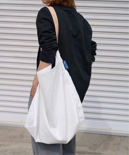 FRAMeWORK(フレームワーク)の「≪追加≫JULY NINE SUSHI SACK LARGE(ショルダーバッグ・レディース・ベージュ/ブラック/ホワイト・FREE)」の15枚目の写真