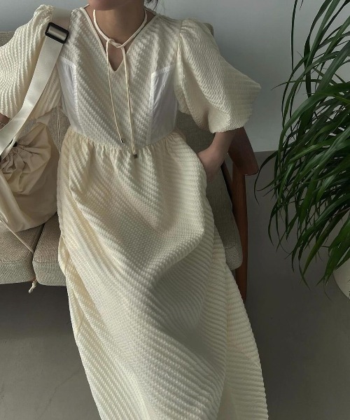 WILLFULLY（ウィルフリー）の「floating jacquard balloon