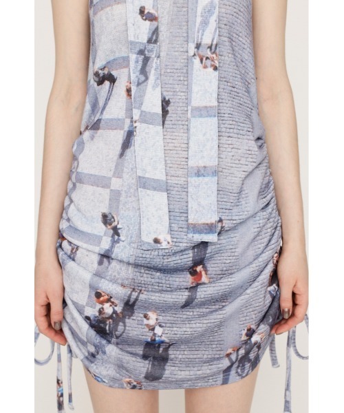 【uni】SLY PHOTO PRINT SHIRRING ワンピース SLY（スライ）の「PHOTO PRINT SHIRRING OP フォト プリント