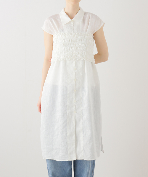 Spick & Span(スピックアンドスパン)の「ビスチェコンビチュニックシャツ(シャツ/ブラウス・レディース・ホワイト/ベージュ・FREE)」の15枚目の写真