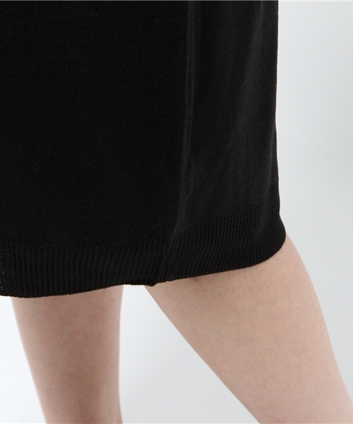 PUNYUS（プニュズ）の「ロングカーディガン（カーディガン/ボレロ・レディース・ダークグレー/ワイン/ブラック/カーキ・3/2/4/1）」の5枚目の写真