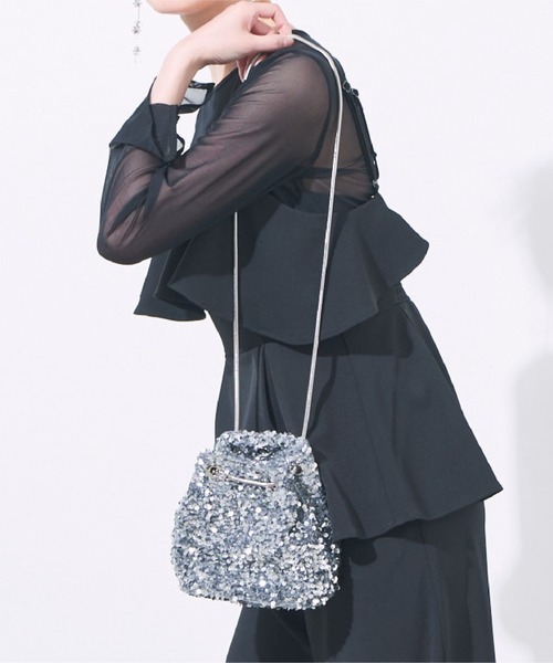 Cupid Heart(キューピッドハート)の「【Cupid Heart】結婚式用!巾着風スパンコールパーティーバッグ(ショルダーバッグ・レディース・グレー系その他/マルチ/シルバー/ブラック・MEDIUM)」の11枚目の写真