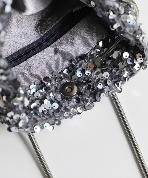 Cupid Heart(キューピッドハート)の「【Cupid Heart】結婚式用!巾着風スパンコールパーティーバッグ(ショルダーバッグ・レディース・グレー系その他/マルチ/シルバー/ブラック・MEDIUM)」の14枚目の写真