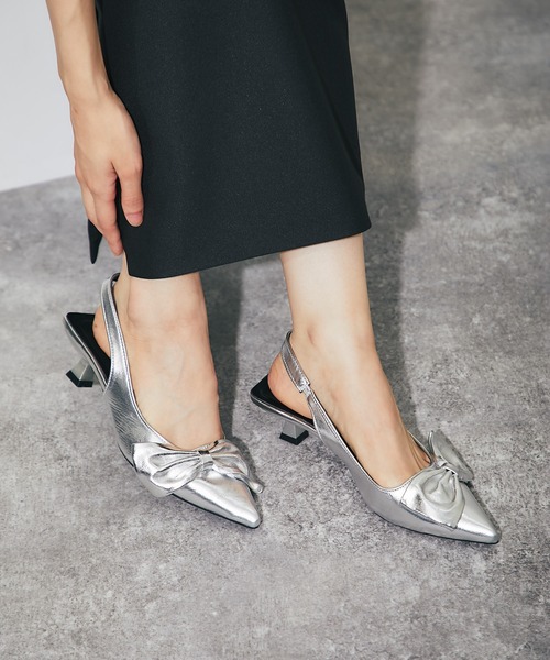 ANOTHER S（アナザーエス）の「リボン付きバックストラップミュール（サンダル・レディース・シルバー/ブラック・37/38/39）」の10枚目の写真