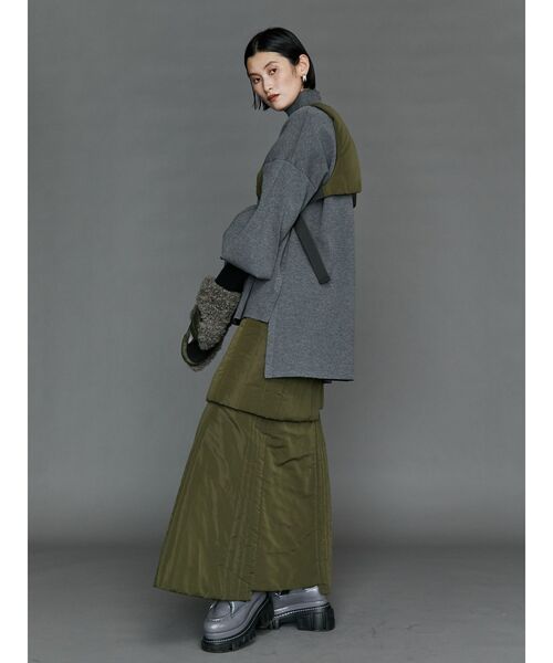 UN3D.（アンスリード）の「PADDED ZIP LAYERED SK / パテッドジップレイヤードスカート（スカート・レディース・ブラック/カーキ・36/38）」の10枚目の写真