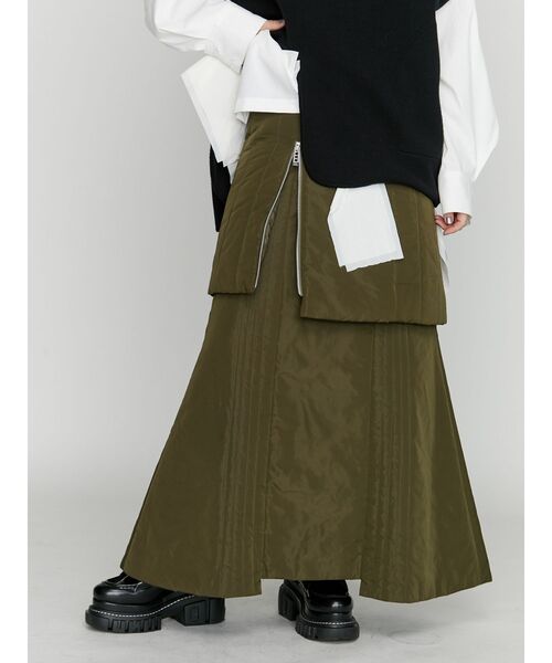 UN3D.（アンスリード）の「PADDED ZIP LAYERED SK / パテッドジップレイヤードスカート（スカート・レディース・ブラック/カーキ・36/38）」の18枚目の写真