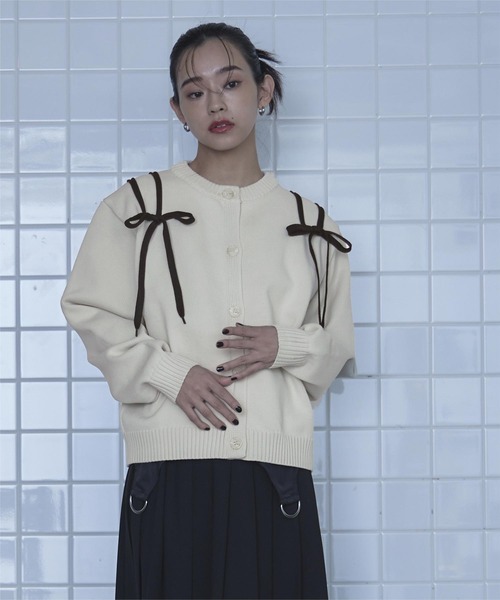 miette(ミエット)の「配色リボンニットカーディガン(カーディガン/ボレロ・レディース・ライトベージュ/ブラック/グレー・FREE)」の9枚目の写真