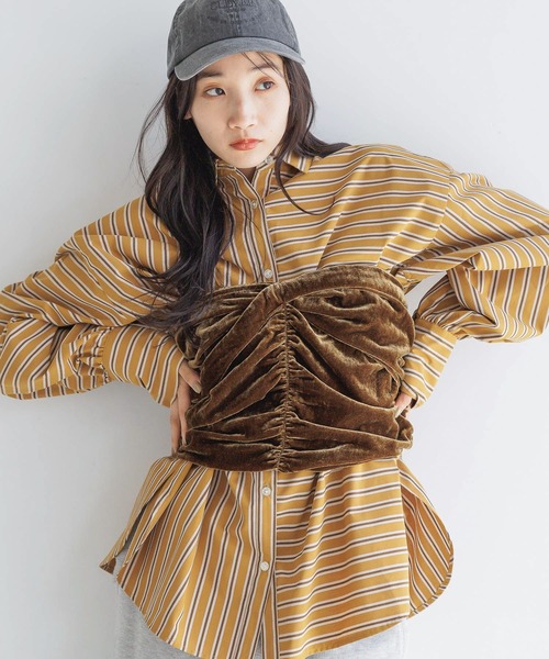 LOWRYS FARM(ローリーズファーム)の「ベロアビスチェ 135795(ベスト・レディース・ブラック/ブラウン/ベージュ・FREE)」の3枚目の写真