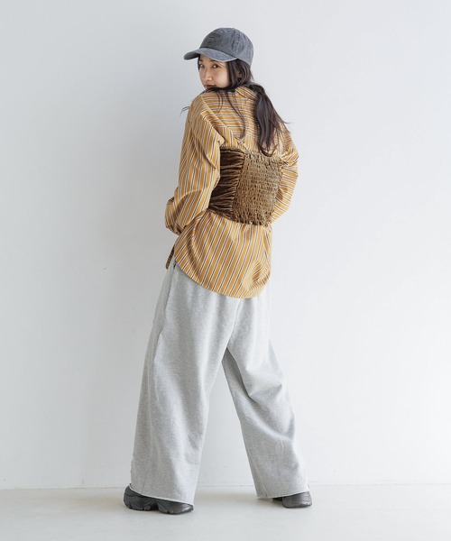 LOWRYS FARM(ローリーズファーム)の「ベロアビスチェ 135795(ベスト・レディース・ブラック/ブラウン/ベージュ・FREE)」の7枚目の写真