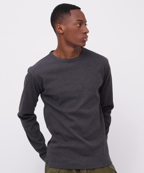 AVIREX（アヴィレックス）の「《DAILY/デイリー》RIB LONGSLEEVE CREW NECK T-SHIRT / リブ 長袖 クルーネック Tシャツ デイリーウェア / AVIREX / アヴィレックス（Tシャツ/カットソー・メンズ・ロイヤルブルー/チャコール/グレー/ホワイト/ブラック・SMALL/X-LARGE/LARGE/MEDIUM）」の4枚目の写真