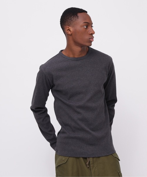 AVIREX（アヴィレックス）の「《DAILY/デイリー》RIB LONGSLEEVE CREW NECK T-SHIRT / リブ 長袖 クルーネック Tシャツ デイリーウェア / AVIREX / アヴィレックス（Tシャツ/カットソー・メンズ・ロイヤルブルー/チャコール/グレー/ホワイト/ブラック・SMALL/X-LARGE/LARGE/MEDIUM）」の16枚目の写真