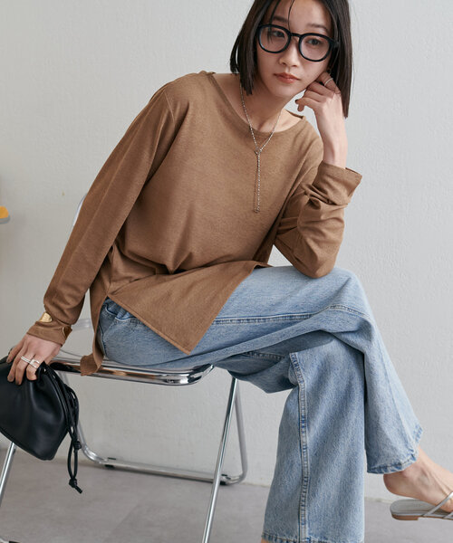DISCOAT(ディスコート)の「シアープルオーバー 《WEB限定カラーあり》(Tシャツ/カットソー・レディース・ピンク系その他/ブラック/チャコールグレー/オフホワイト/ブラウン/ネイビー/オレンジ/グリーン系その他/サックスブルー/モカ/サンドベージュ/ピンク/グレイッシュベージュ/レッド/ブラック系その他/ホワイト/グレー系その他/イエロー・FREE)」の20枚目の写真