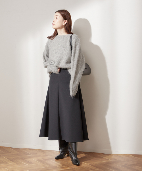 【美品✨】stola スパンコールヤーン片畦切り替えニットプルオーバー モールヤーン片畦Vネックニットプルオーバー｜ファッション通販