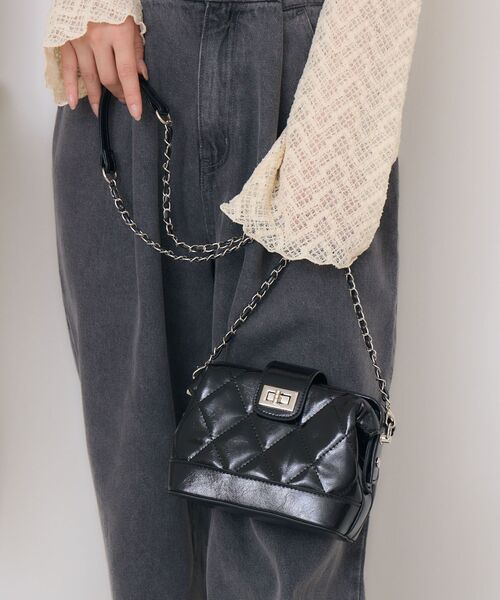 ems excite（エムズエキサイト）の「キルトガマグチショルダーBAG（ショルダーバッグ・レディース・ブラック/ブラウン/レッド・ONE SIZE）」の8枚目の写真