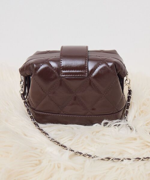 ems excite（エムズエキサイト）の「キルトガマグチショルダーBAG（ショルダーバッグ・レディース・ブラック/ブラウン/レッド・ONE SIZE）」の20枚目の写真