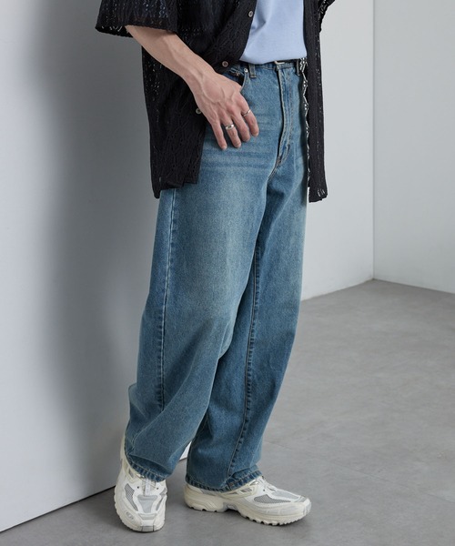 MONO-MART(モノマート)の「ヴィンテージライクセミワイドバレルシルエットデニムパンツ(デニムパンツ・メンズ・ネイビー/インディゴブルー/ブラック/グレー/サックスブルー/ライトインディゴブルー/グレイッシュブルー・L/M/S)」の14枚目の写真