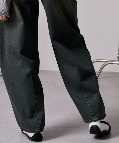 MONO-MART（モノマート）の「ヴィンテージライクセミワイドバレルシルエットデニムパンツ（デニムパンツ・メンズ・ネイビー/インディゴブルー/ブラック/グレー/サックスブルー/ライトインディゴブルー/グレイッシュブルー・L/M/S）」の22枚目の写真