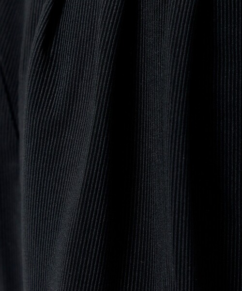 WHITE MOUNTAINEERING(ホワイトマウンテニアリング)の「【White Mountaineering/ ホワイトマウンテニアリング】×GRAMICCI CORDUROY 3 TUCK PANTS(カーゴパンツ・メンズ・ブラック/ダークグレー・0/1/2/3)」の10枚目の写真