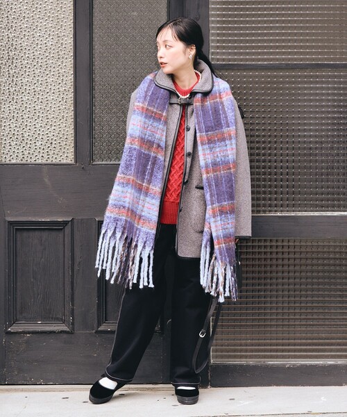 FREAK'S STORE(フリークスストア)の「ブークレチェックマフラー(マフラー・レディース・グリーン/ネイビー・ONE SIZE)」の4枚目の写真