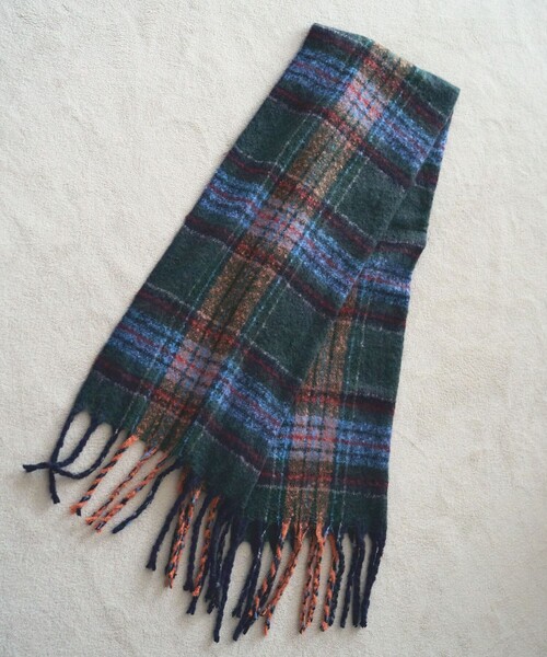 FREAK'S STORE(フリークスストア)の「ブークレチェックマフラー(マフラー・レディース・グリーン/ネイビー・ONE SIZE)」の8枚目の写真