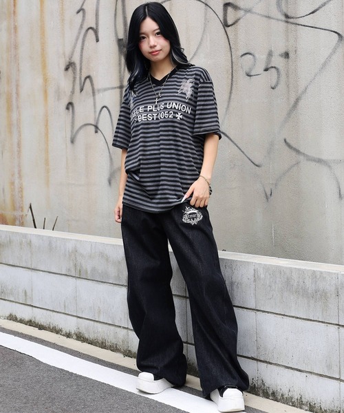 ATMARK(アットマーク)の「《2サイズ展開 / UNISEX 》ATMARKトライバルクラウンロゴバレルレッグデニムパンツ セットアップ可能 カーブパンツ バギー リジッド 迷彩 カモフラ(デニムパンツ・レディース・インディゴブルー/ブラック/ブルー系その他/ブラック系その他/カモフラージュ・L/M)」の18枚目の写真
