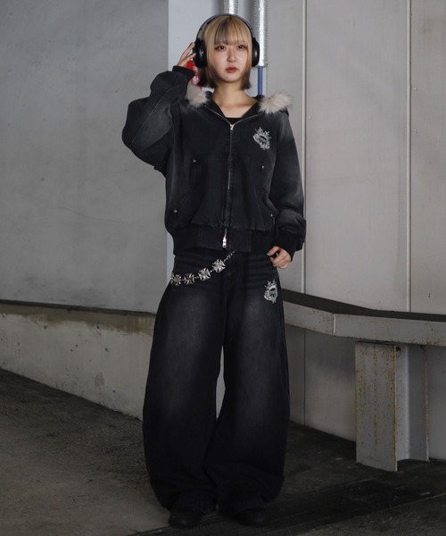 UNISEX ATMARKトライバルクラウン ロゴバギーデニム セットアップ可能 ATMARK（アットマーク）の「《2サイズ展開 / UNISEX 》ATMARK