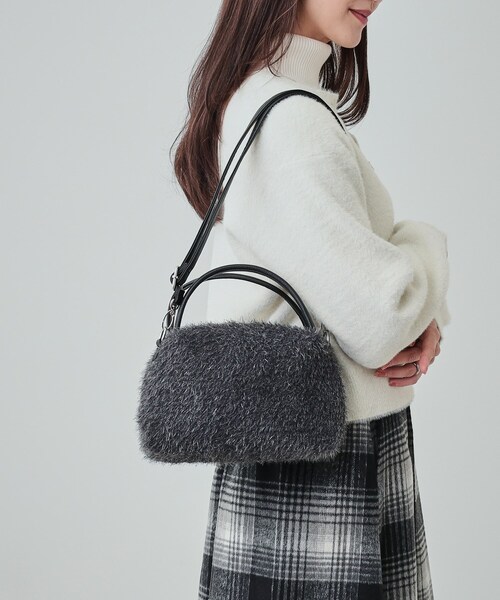 SHOO・LA・RUE（シューラルー）の「◆フェザーニットショルダーバッグ（ショルダーバッグ・レディース・ブラック/ダークグレー/ナチュラル/ブルー・00）」の15枚目の写真