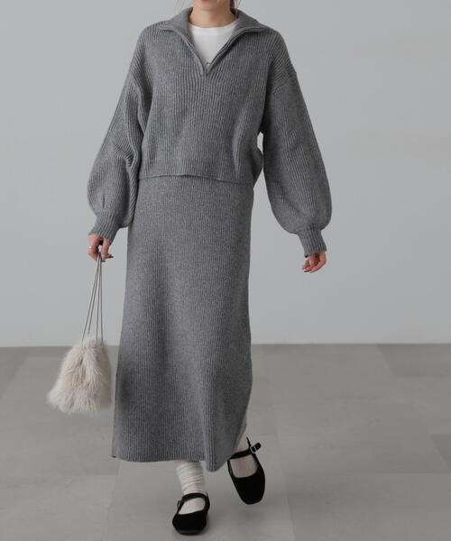 FREE'S MART（フリーズマート）の「ハーフジップニット×ナロースカートセットアップ（ワンピース・レディース・グレー/カーキ/ホワイト・SMALL/MEDIUM）」の3枚目の写真