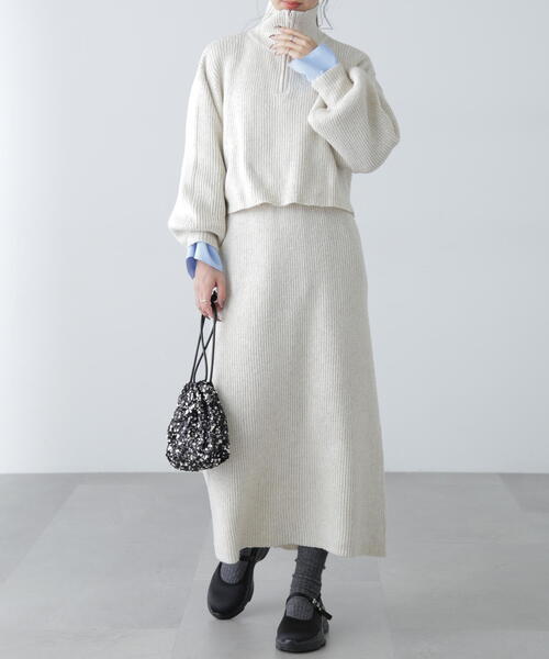 FREE'S MART（フリーズマート）の「ハーフジップニット×ナロースカートセットアップ（ワンピース・レディース・グレー/カーキ/ホワイト・SMALL/MEDIUM）」の2枚目の写真