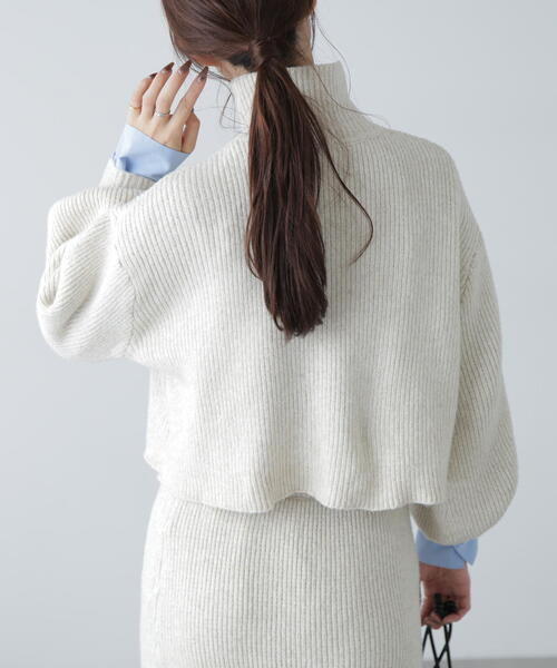 FREE'S MART（フリーズマート）の「ハーフジップニット×ナロースカートセットアップ（ワンピース・レディース・グレー/カーキ/ホワイト・SMALL/MEDIUM）」の6枚目の写真