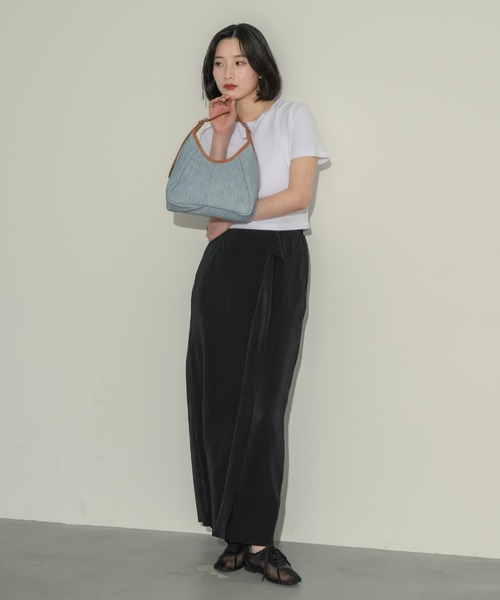 NEUNA(ヌナ)の「【NEUNA ORIGINAL】SHEER SNEAKER(スニーカー・レディース・ブラック/アイボリー・SMALL/LARGE/MEDIUM)」の19枚目の写真