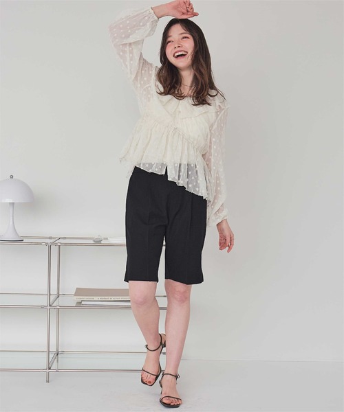 titivate(ティティベイト)の「フラワー刺繍フリルブラウス(シャツ/ブラウス・レディース・オフホワイト/ブラック・S/L/M)」の19枚目の写真