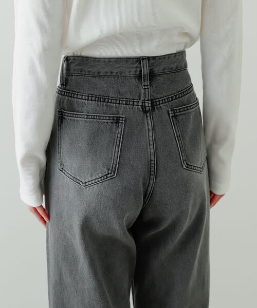 SENSE OF PLACE by URBAN RESEARCH(センスオブプレイスバイアーバンリサーチ)の「ハイウエストストレートデニム(デニムパンツ・レディース・ワンウォッシュ/グレー/ライトインディゴブルー・LARGE/SMALL/MEDIUM)」の4枚目の写真