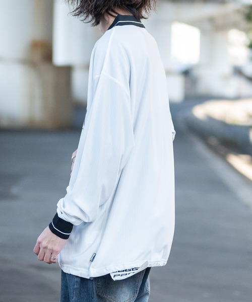 THRASHER(スラッシャー)の「【at】〔THRASHER/スラッシャー〕シャドウストライプ フロントロゴ ユニフォームデザイン ゲームシャツ(Tシャツ/カットソー・メンズ・ホワイト/ブラック・LARGE/MEDIUM)」の6枚目の写真