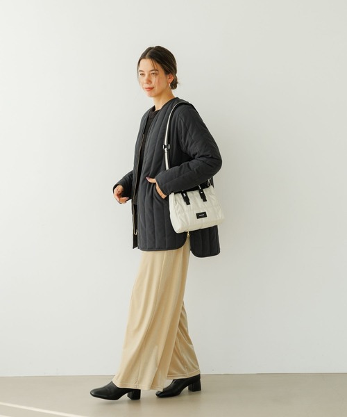 [500mlのペットボトルも入る]ロゴハンドルキルトミニショルダーバッグ（ショルダーバッグ）｜BAYFLOW（ベイフロー）