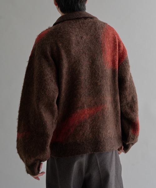 epnok(エプノック)の「アブストラクトルーズニットポロ(ニット/セーター・メンズ・ネイビー/ダークブラック/ライトグレー/ダークブラウン/グレー系1/レッド/ベージュ/ピンク系1/アッシュブラウン/ライトブルー・SMALL/MEDIUM/LARGE)」の17枚目の写真