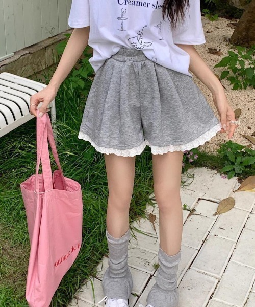 LAC-VERT(ラック・ヴェール)の「レーススウェットショートパンツ(その他パンツ・レディース・ホワイト/ピンク/ブラック/グレー・FREE)」の7枚目の写真