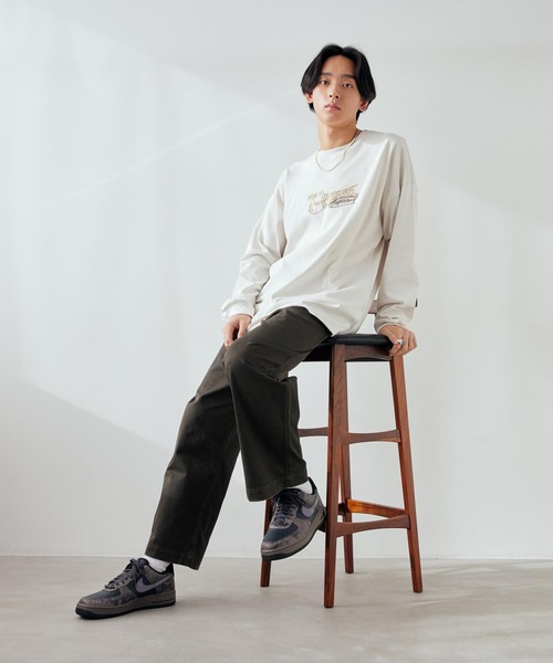 Tシャツ・カットソー Nike Sportswear Premium Men's Long Sleeve T-Shirt HV4754-04 Nike Sportswear Premium Essentials Men's Long-Sleeve T-Shirt