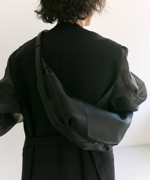 ear PAPILLONNER（イアパピヨネ）の「【YURT(ユルト)】HAMAKA/ムーンショルダーバッグ/ボディーバッグ（ショルダーバッグ・レディース・ブラック・FREE）」の20枚目の写真