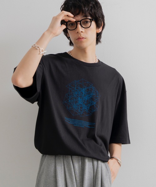 セール】Geometric design T-shirt / ジオメトリックデザインT