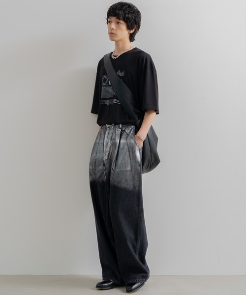 Geometric design T-shirt / ジオメトリックデザインTシャツ（T