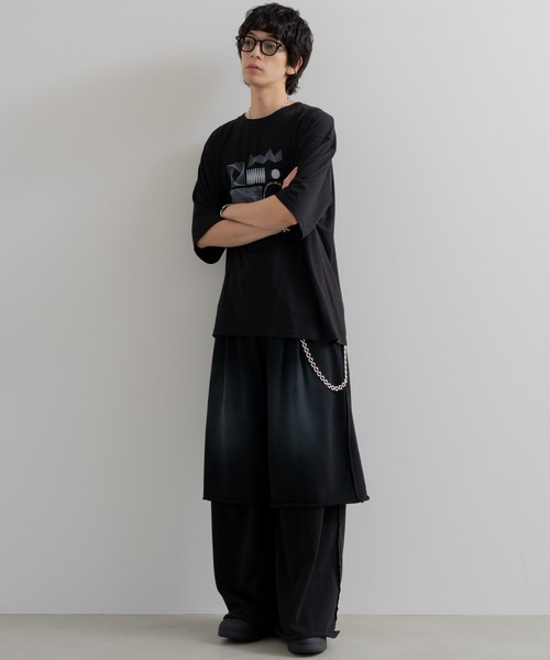 【在庫限り】 design Geometric T-shirt ジオメトリックデザインTシャツ（T / トップス