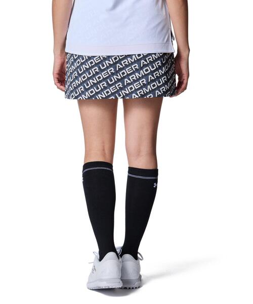 UNDER ARMOUR（アンダーアーマー）の「UAドライブ スラッシュ ロゴ スカート（ゴルフ/レディース）（スカート・レディース・グレー×ホワイト・S/L/M/XL）」の2枚目の写真