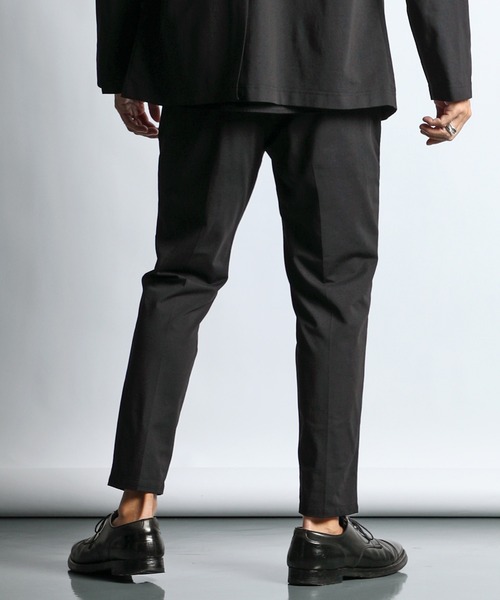 The DUFFER of ST.GEORGE（ザダファーオブセントジョージ）の「TECHNICAL MESH SET UP BASIC FIT SLACKS：セットアップ テクニカルメッシュ ベーシックスラックス（スラックス・メンズ・ブラック/チャコールグレー・SMALL/X-LARGE/LARGE/MEDIUM）」の10枚目の写真