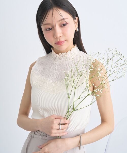 earth music&ecology（アースミュージックアンドエコロジー）の「レースドッキングタンクトップ（タンクトップ・レディース・オレンジ系その他/グレー/ブラック/アイボリー・M/S）」の16枚目の写真